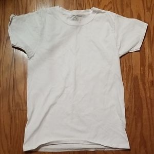 Fruit of the Loom white t-shirt.